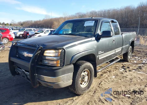 2003 Chevrolet Silverado 2500Hd Lt из США, поврежденный, VIN 1GCHK29143E126003